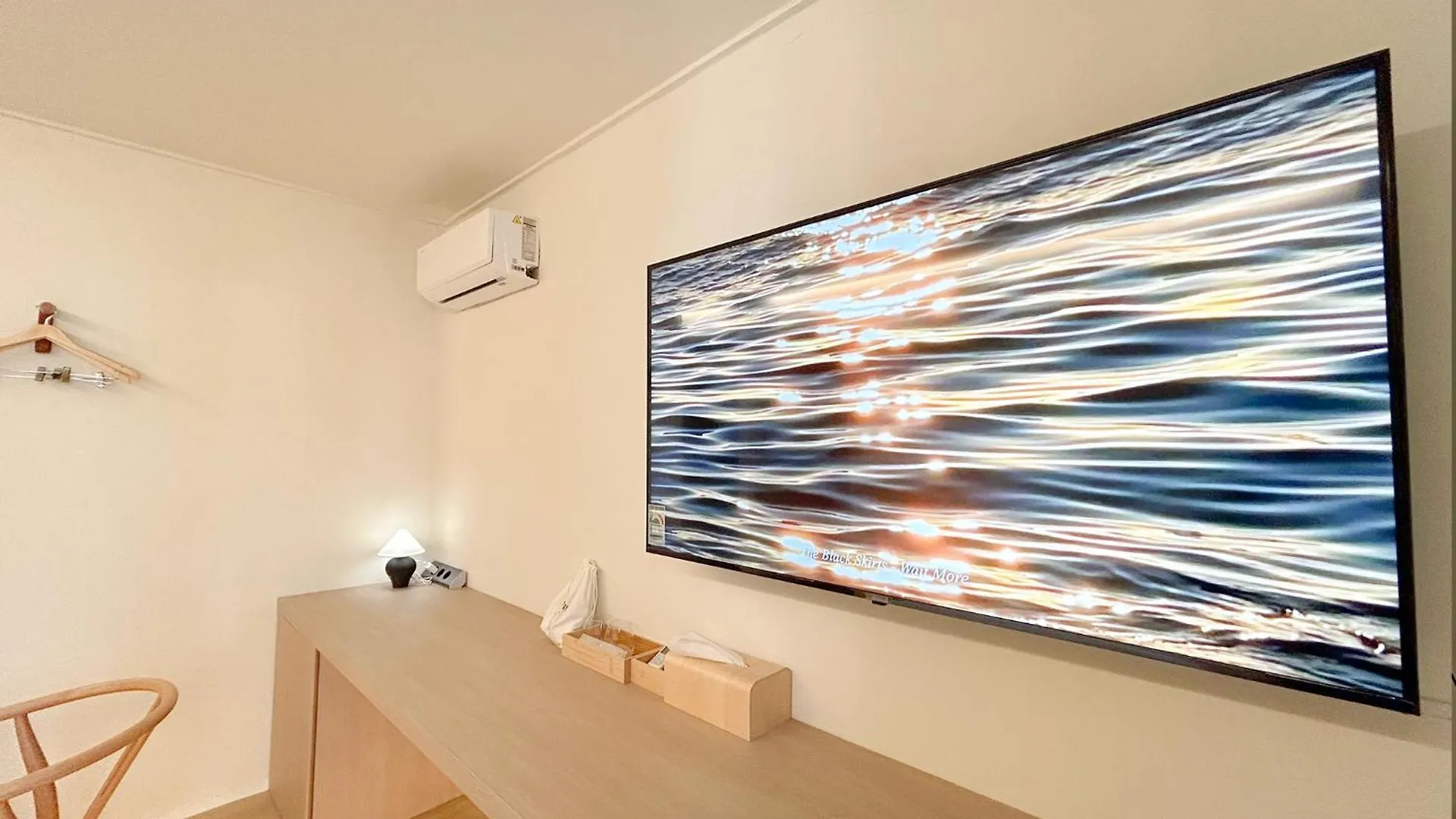 Off Stay, Hotel In Seoul - 10M From Airport, 8M To Subway 0*,  Νότια Κορέα