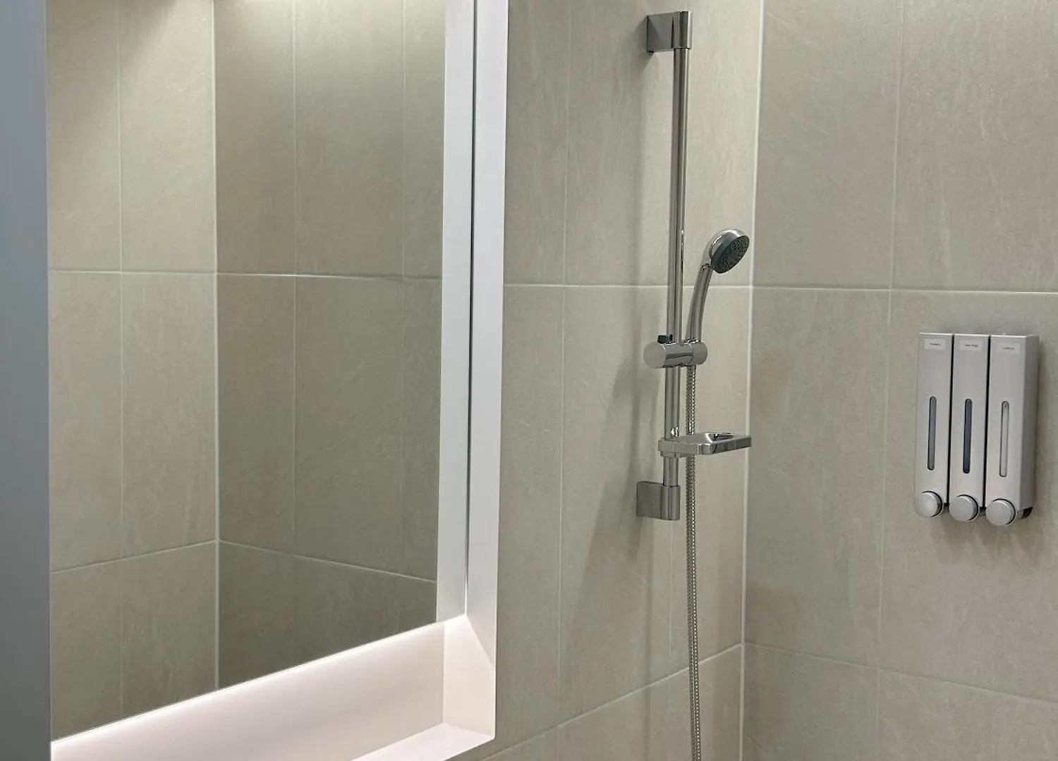 Off Stay, Hotel In Seoul - 10M From Airport, 8M To Subway